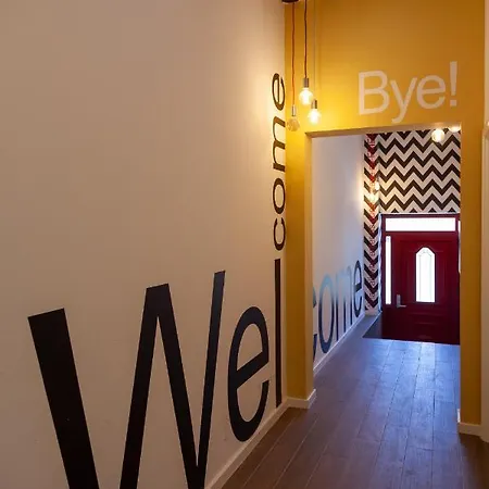 Moms House Πανσιόν