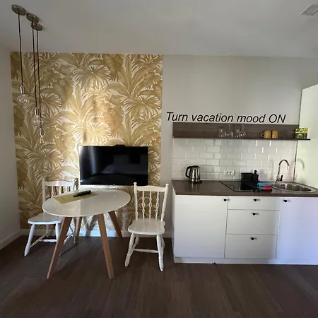 Moms House *