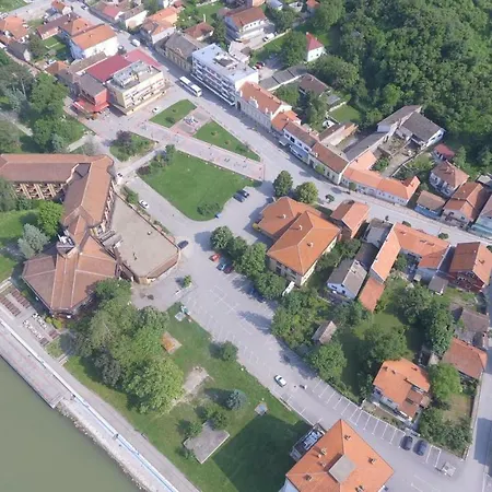 Pensjonat Moms House 3*